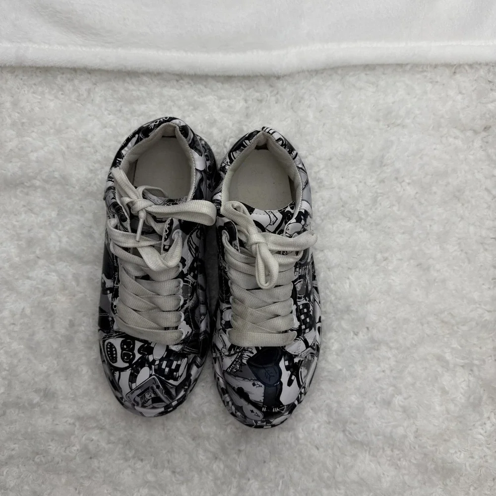 Graffiti Print Platform Sneakers White Chunky Casino Poker Dice B&W Women 8